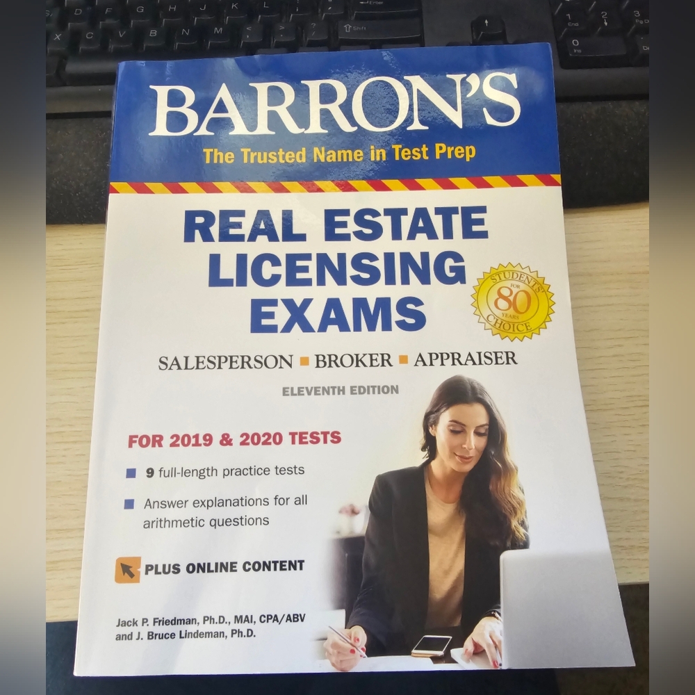Barron's Real Estate Licensing Exams Book